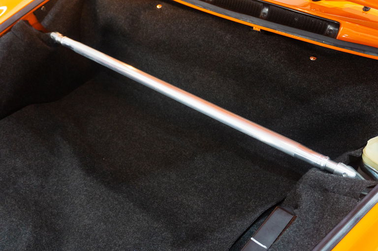 Porsche 911 Carrera 2,7