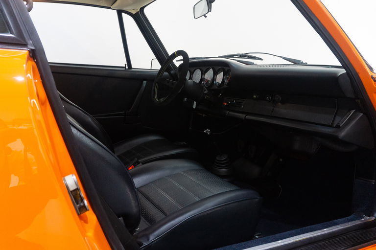 Porsche 911 Carrera 2,7