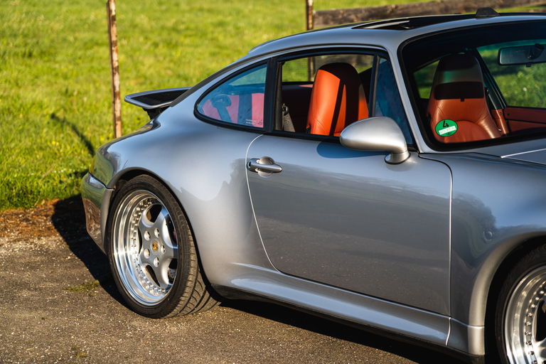 Porsche 993 Carrera 4S