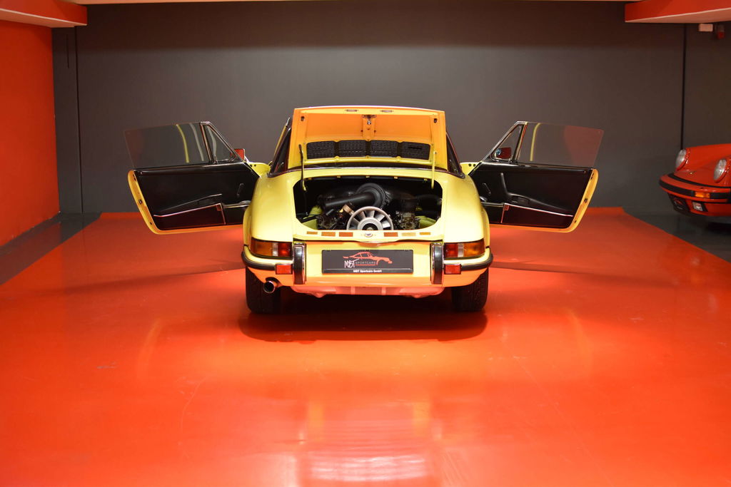 Porsche 911 T