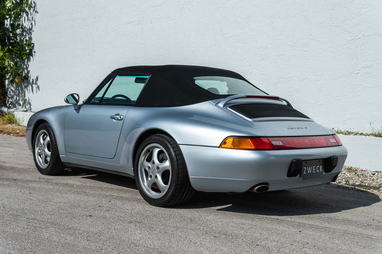 Porsche 993 Carrera 4