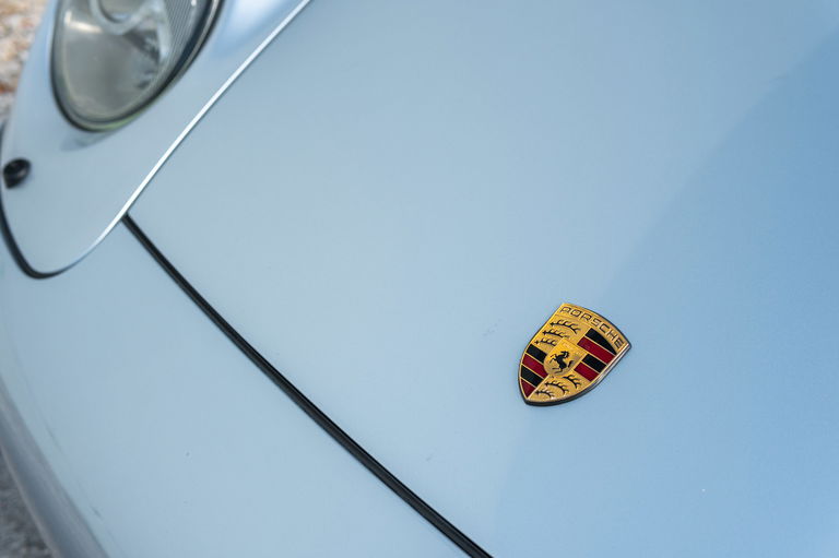 Porsche 993 Carrera 4