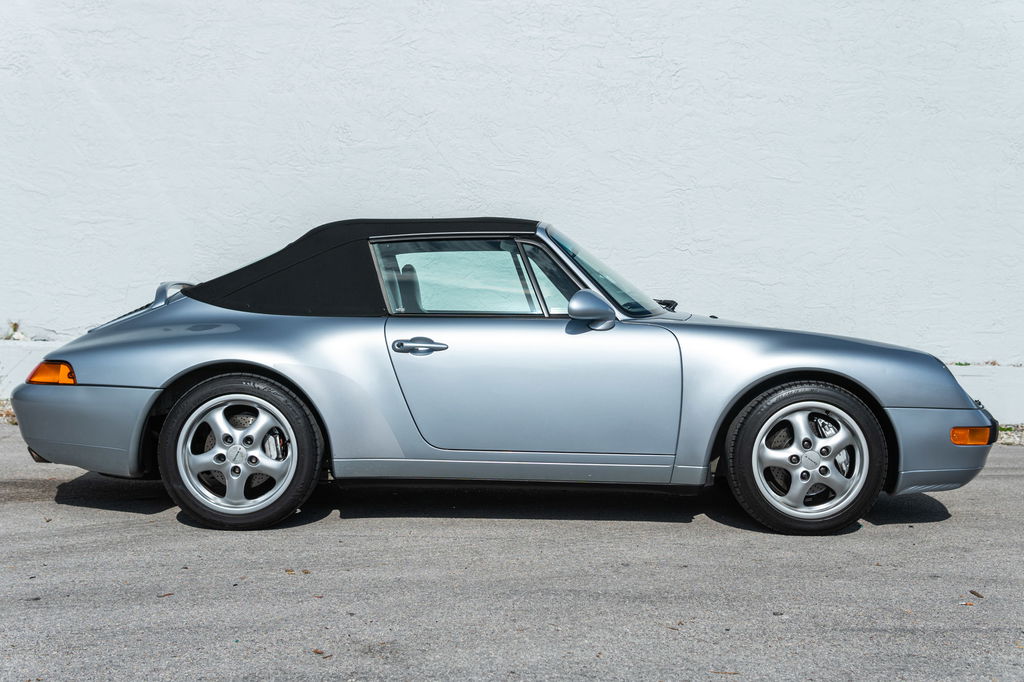 Porsche 993 Carrera 4