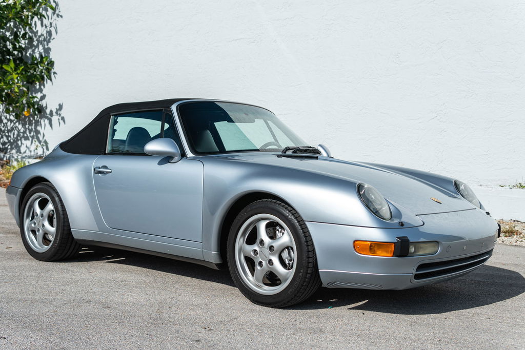 Porsche 993 Carrera 4