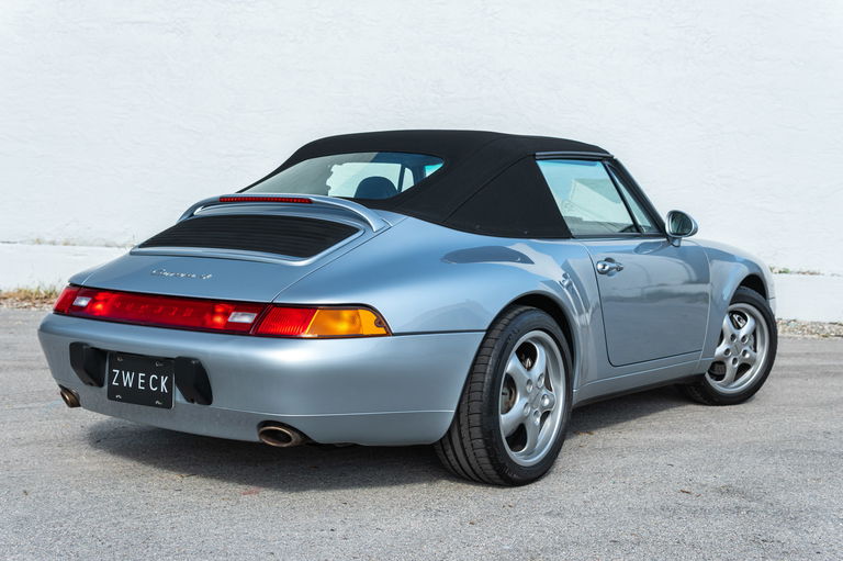 Porsche 993 Carrera 4