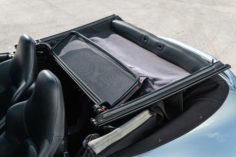 Porsche 993 Carrera 4