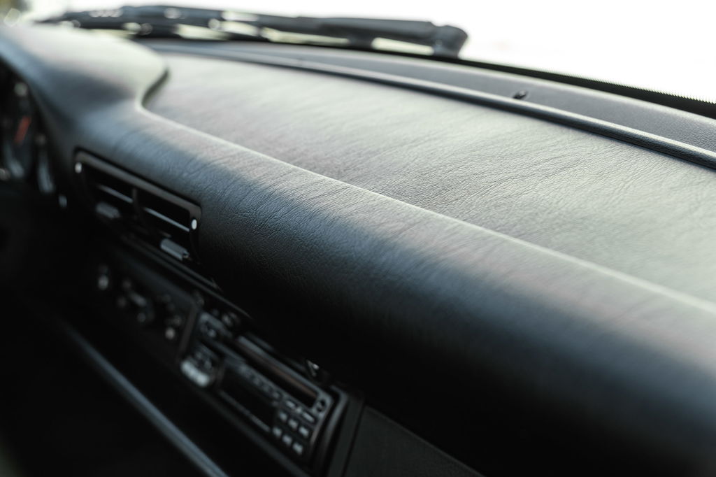 Porsche 993 Carrera 4