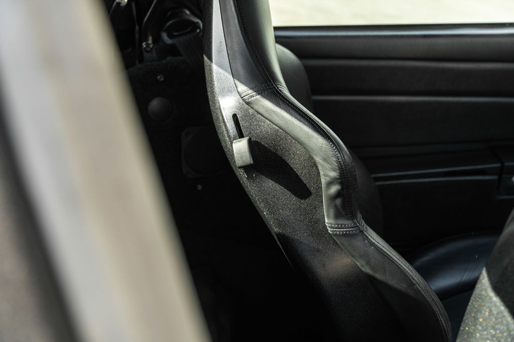 Porsche 993 Carrera 4