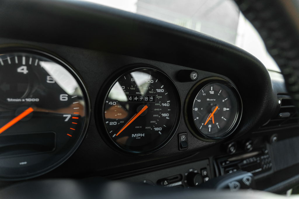 Porsche 993 Carrera 4