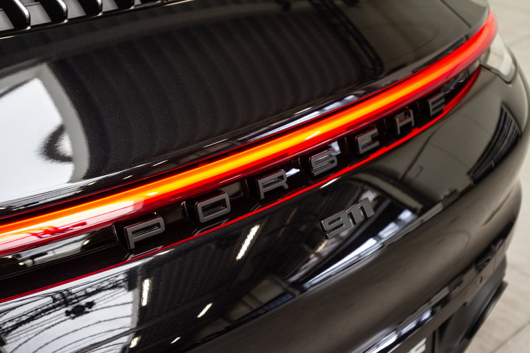 Porsche 992 Carrera 4S