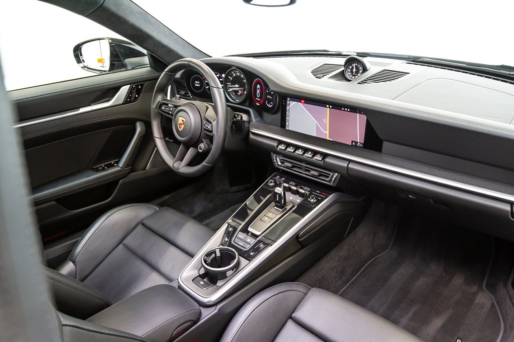 Porsche 992 Carrera 4S