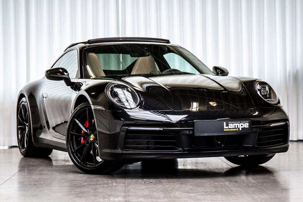 Porsche 992 Carrera 4S