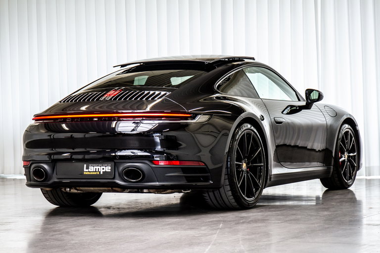Porsche 992 Carrera 4S
