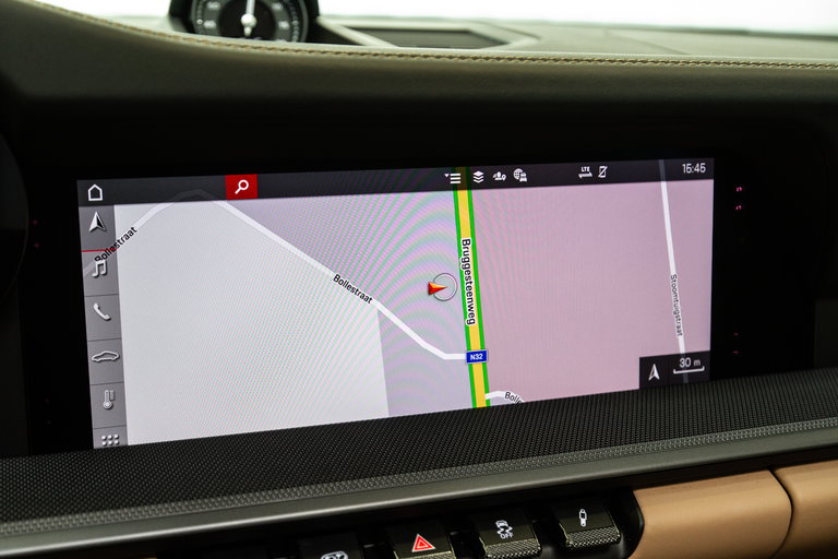 Porsche 992 Carrera 4S