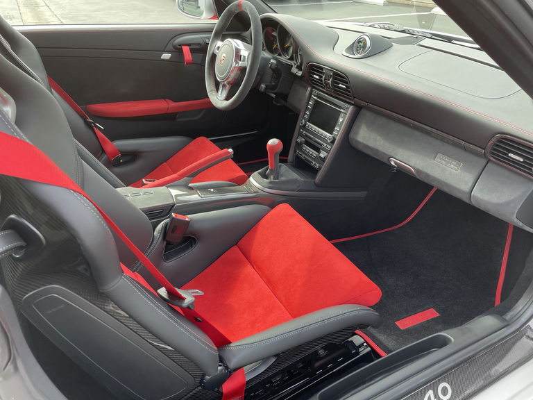 Porsche 997.2 GT3 RS 4.0