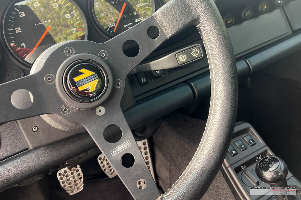 Porsche 964 Carrera 4