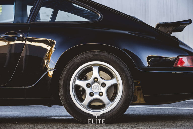 Porsche 964 Carrera 4