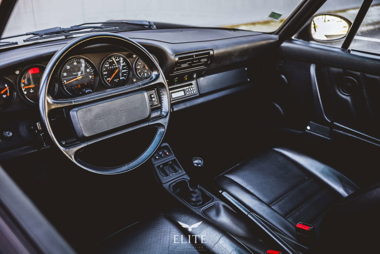Porsche 964 Carrera 4