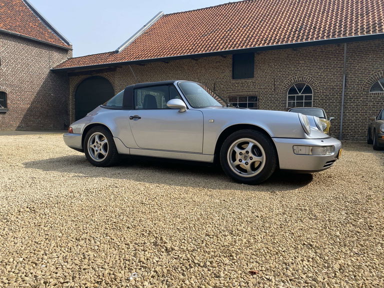 Porsche 964 Carrera 2