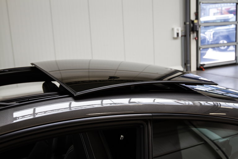 Porsche 992 Carrera