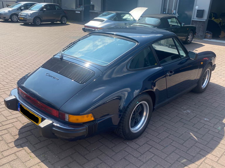 Porsche 911 Carrera 3.2