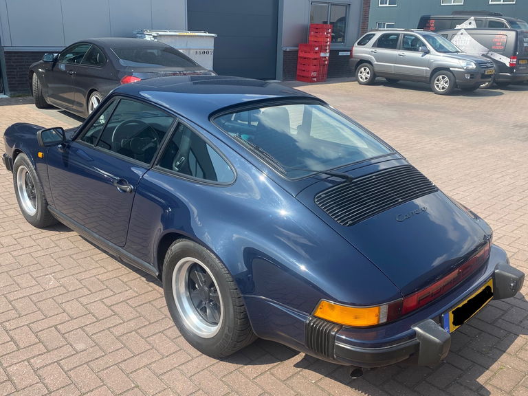 Porsche 911 Carrera 3.2