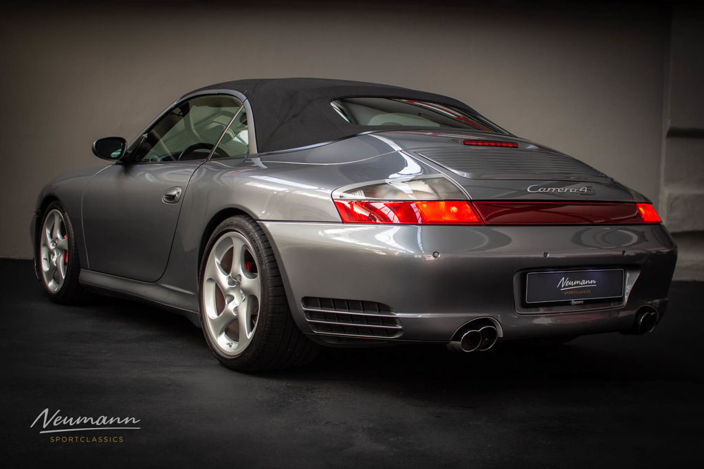 Porsche 996 Carrera 4S