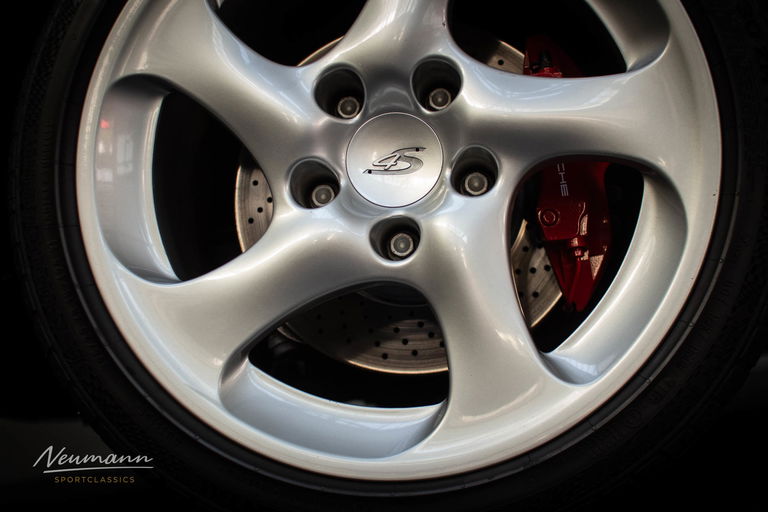 Porsche 996 Carrera 4S