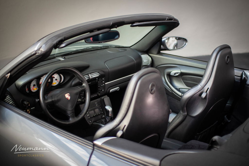 Porsche 996 Carrera 4S