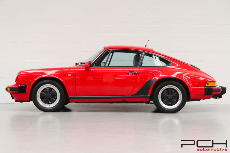 Porsche 911 Carrera 3.2