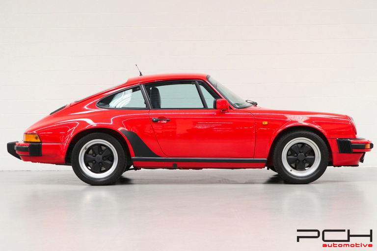 Porsche 911 Carrera 3.2