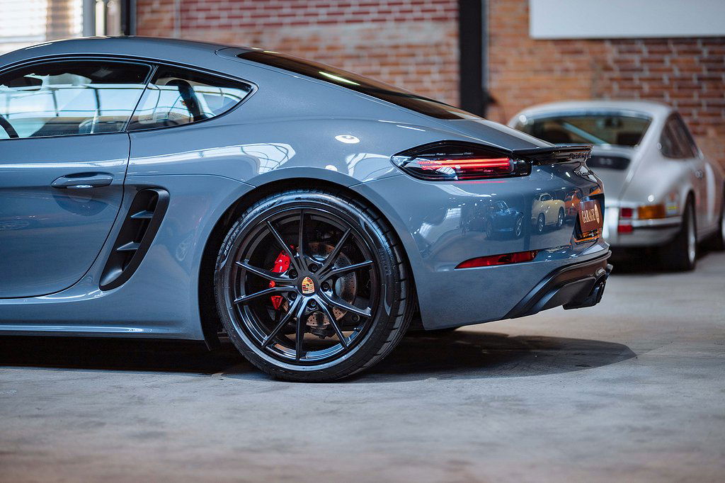 Porsche 718 Cayman GTS