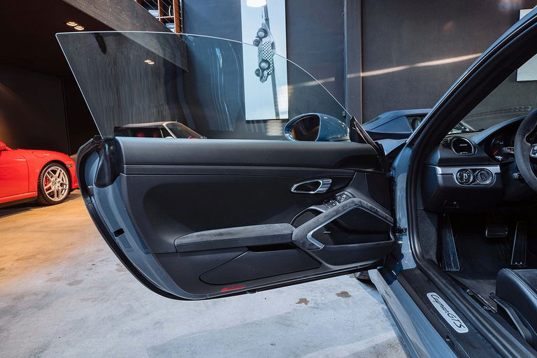 Porsche 718 Cayman GTS