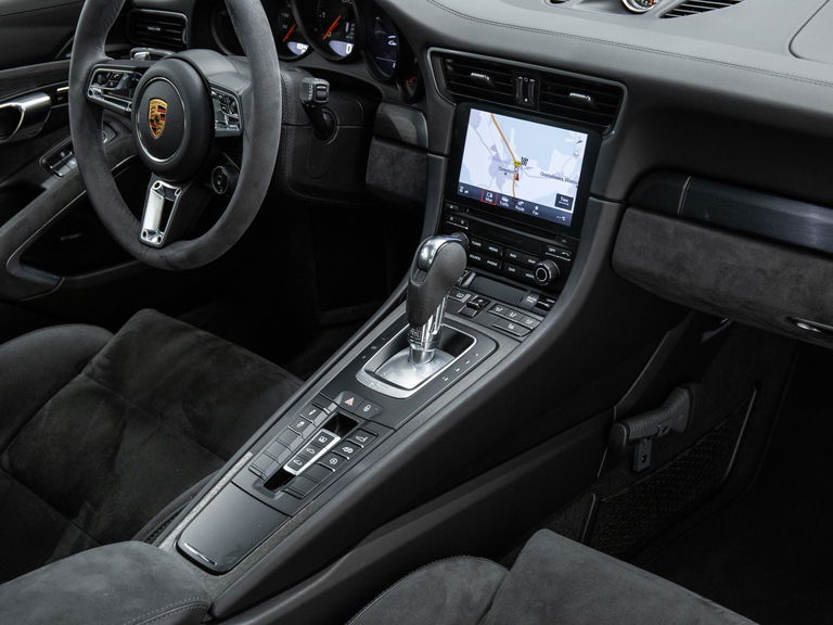 Porsche 991.2 Carrera 4 GTS