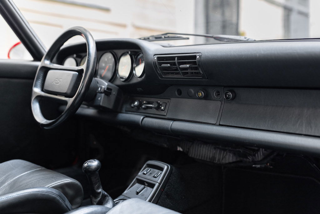 Porsche 964 Carrera RS