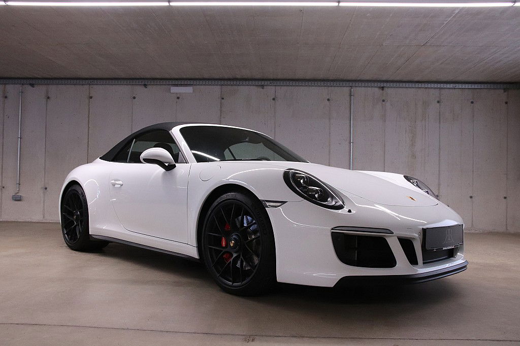 Porsche 991.2 Carrera 4 GTS