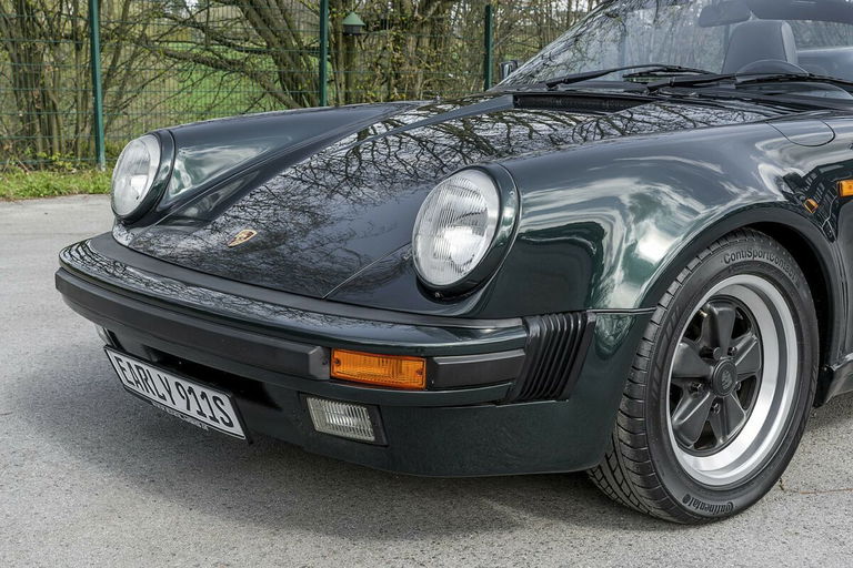 Porsche 911 Carrera 3.2 Speedster