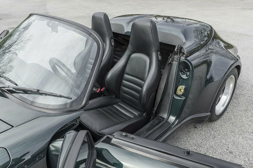 Porsche 911 Carrera 3.2 Speedster