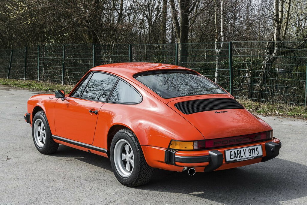 Porsche 911 Carrera 2,7