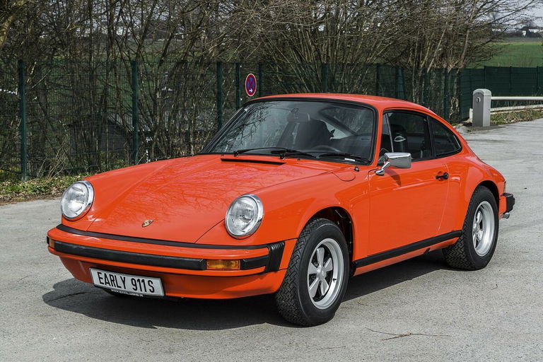 Porsche 911 Carrera 2,7