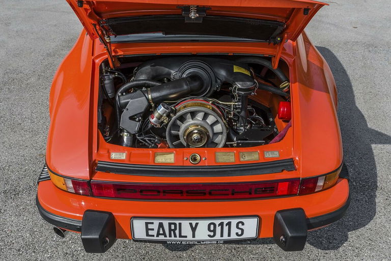 Porsche 911 Carrera 2,7