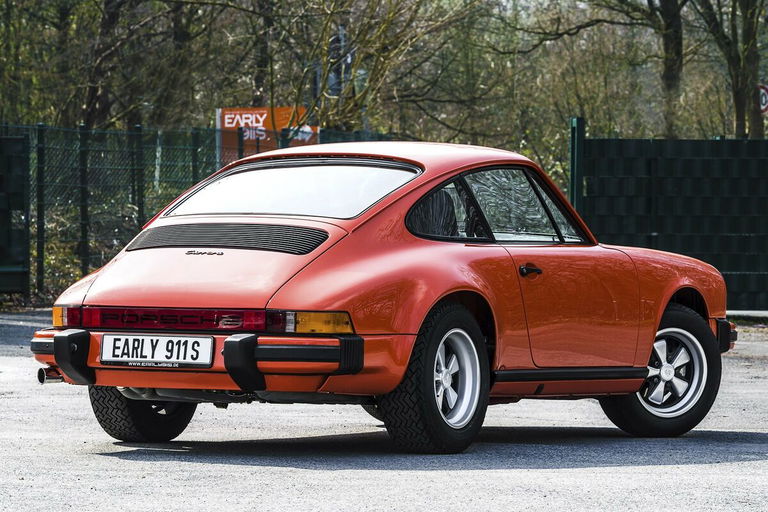 Porsche 911 Carrera 2,7