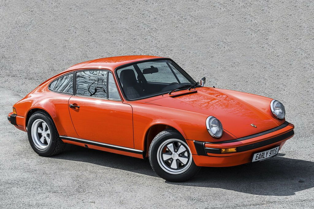 Porsche 911 Carrera 2,7