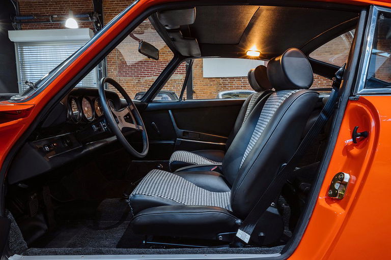 Porsche 911 S (F-Modell)