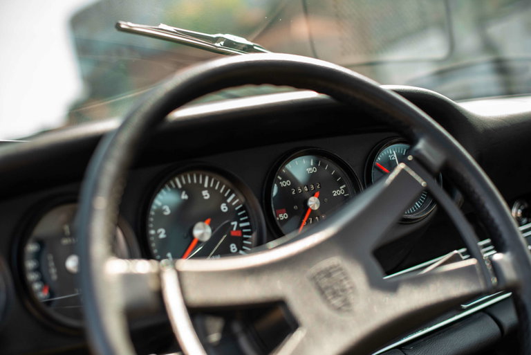 Porsche 911 S (F-Modell)