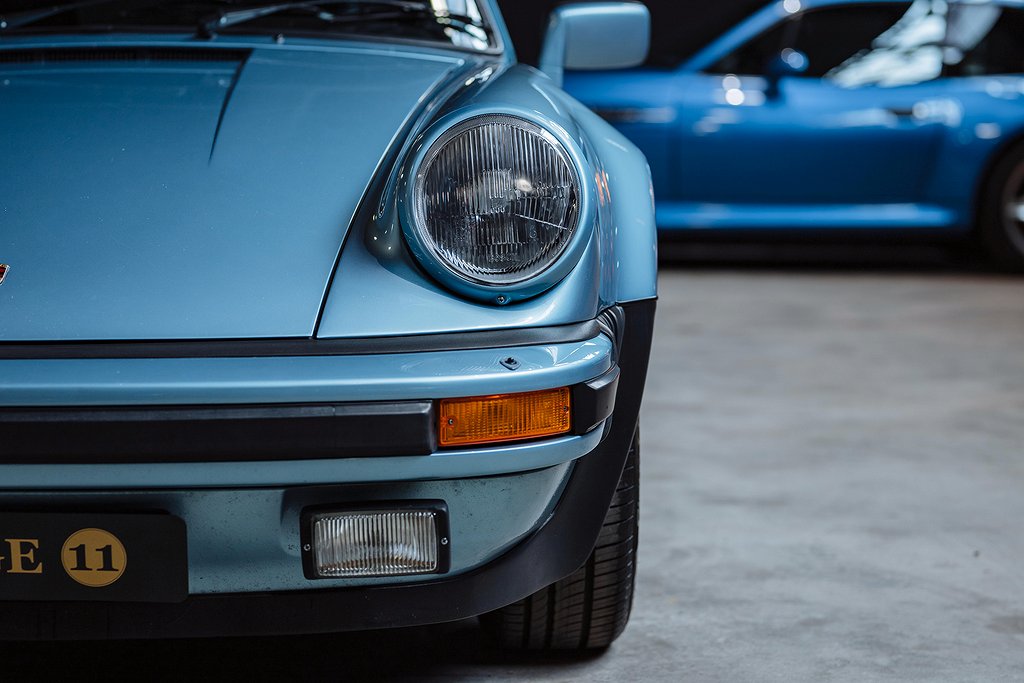 Porsche 911 Turbo 3.3