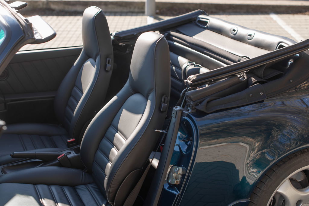 Porsche 964 Carrera 2