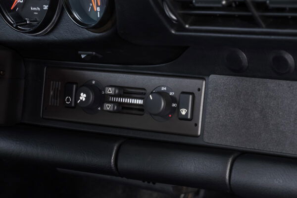 Porsche 964 Carrera RS