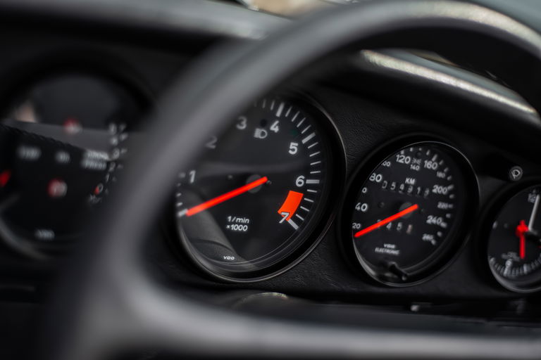 Porsche 911 Carrera 3.2 Speedster