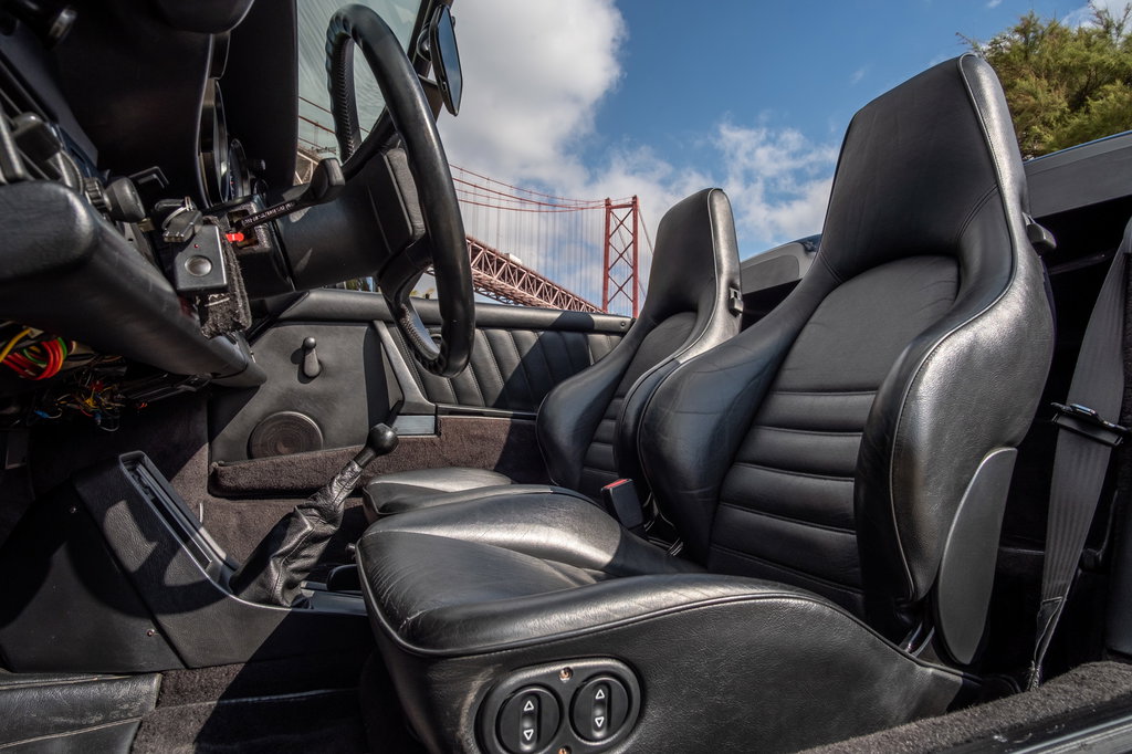 Porsche 911 Carrera 3.2 Speedster